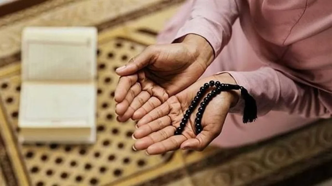 صيغ مأثورة.. شروط استجابة دعاء ليلة النصف من شعبان وكيفية إحيائها بالعبادات